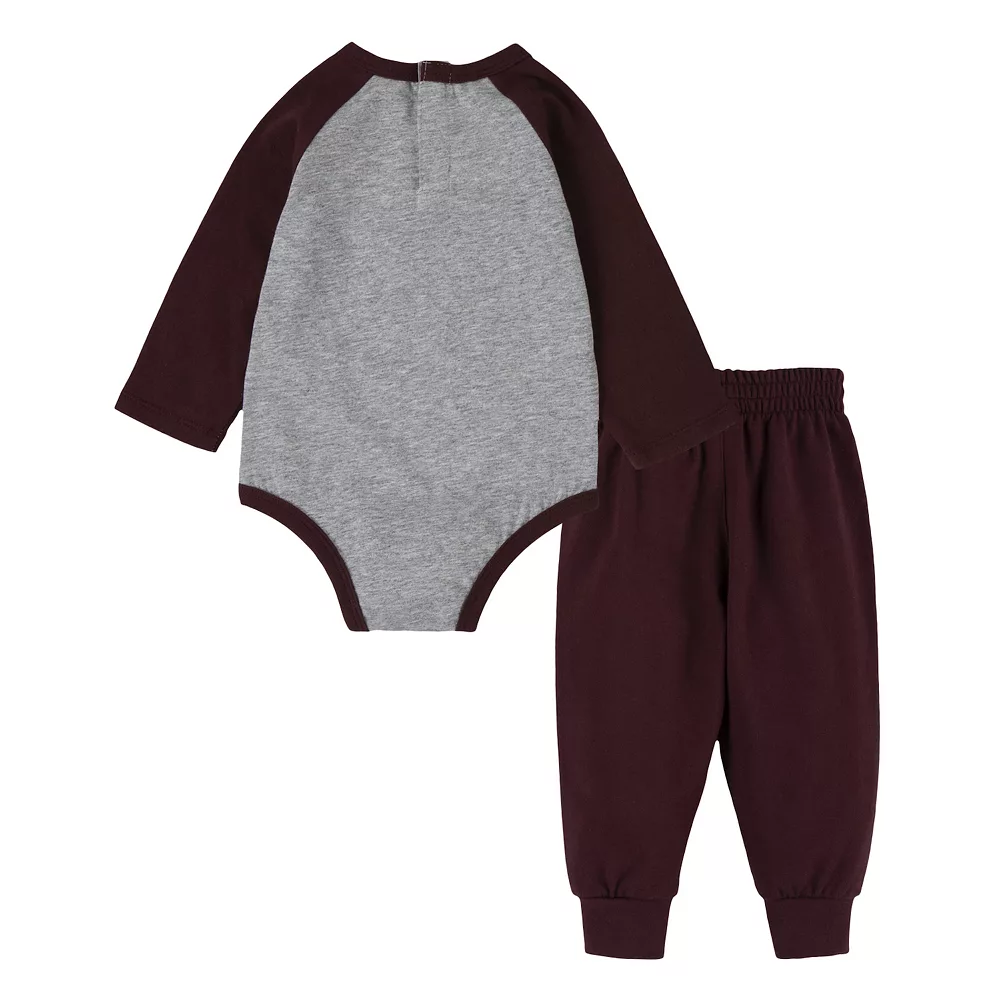 Baby Boy Nike "Just Do It." Raglan Graphic Bodysuit & Jogger Pants Set - Image 2